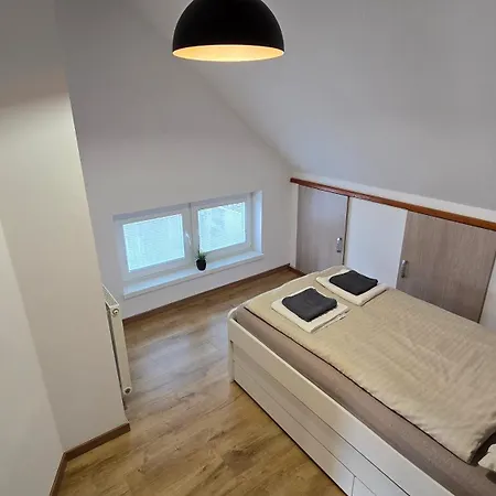 Dom Center Nyaraló *