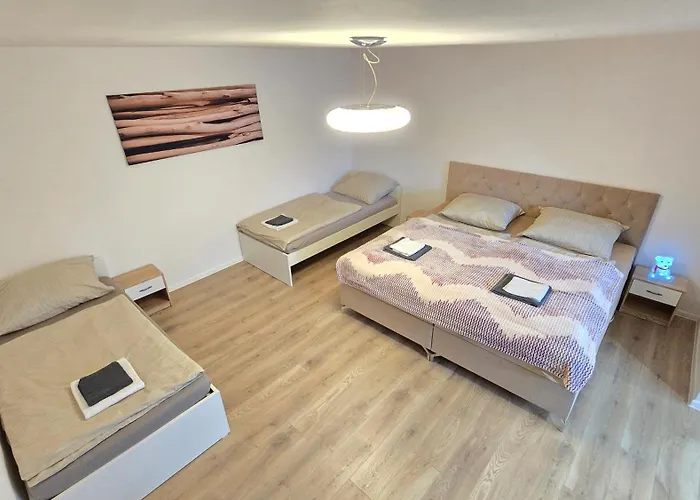 Dovolenkový dom Dom Center Hlohovec